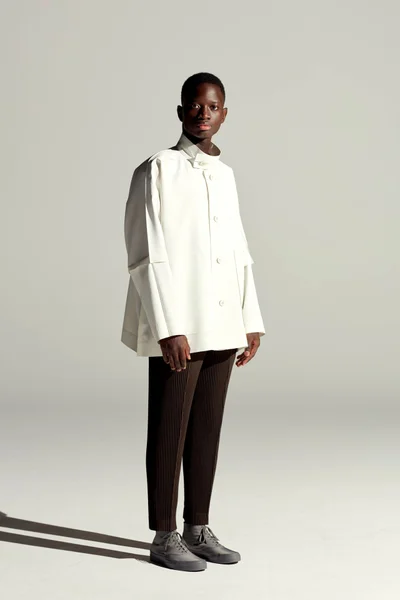 Look 25
